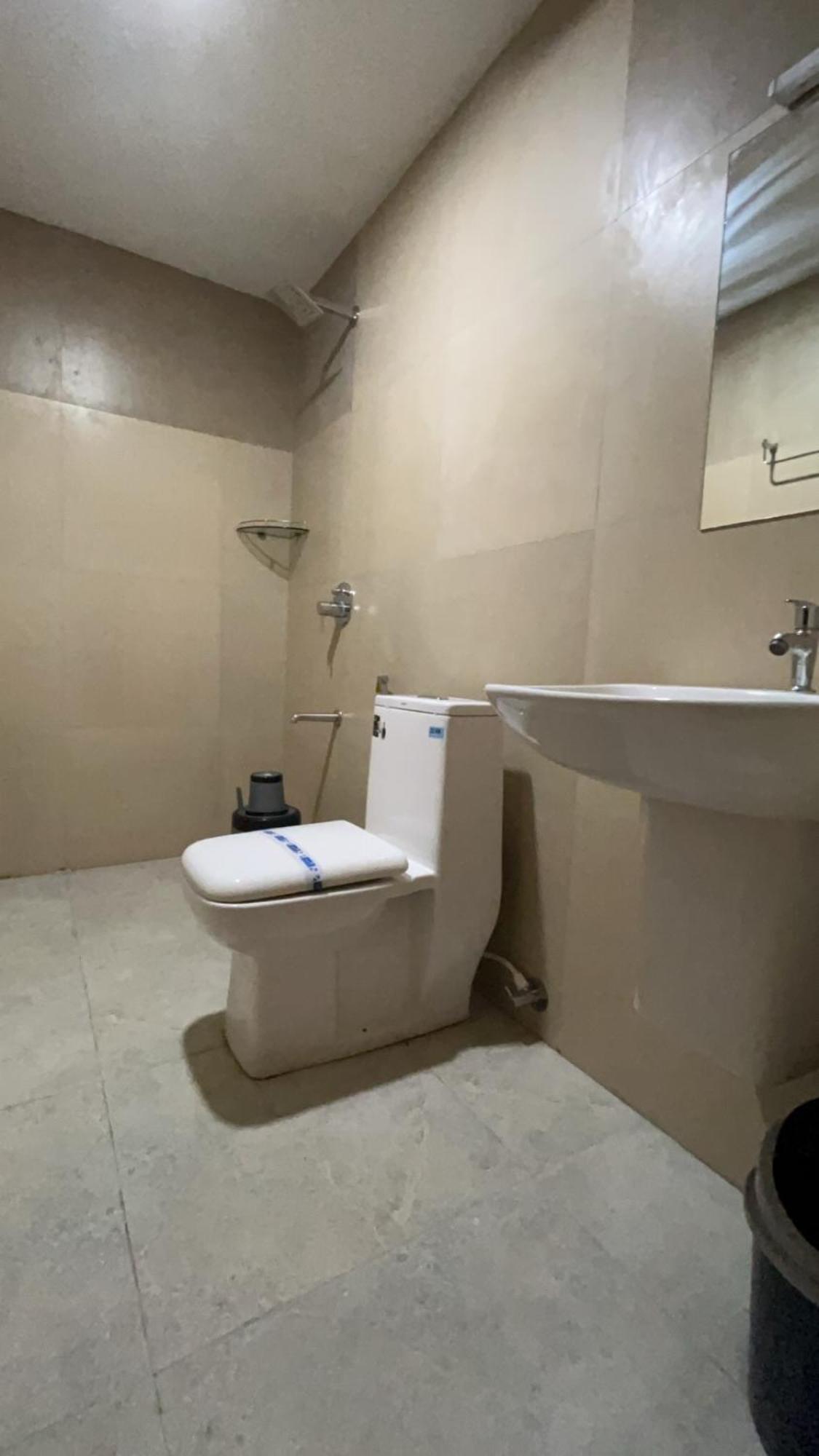 Hotel Dream Suite, Kattappana Exterior photo