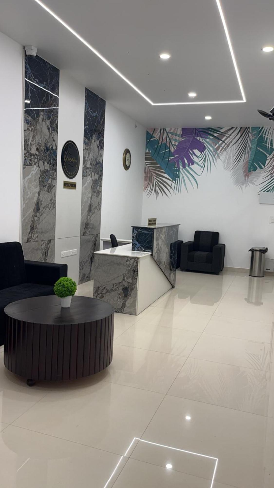 Hotel Dream Suite, Kattappana Exterior photo